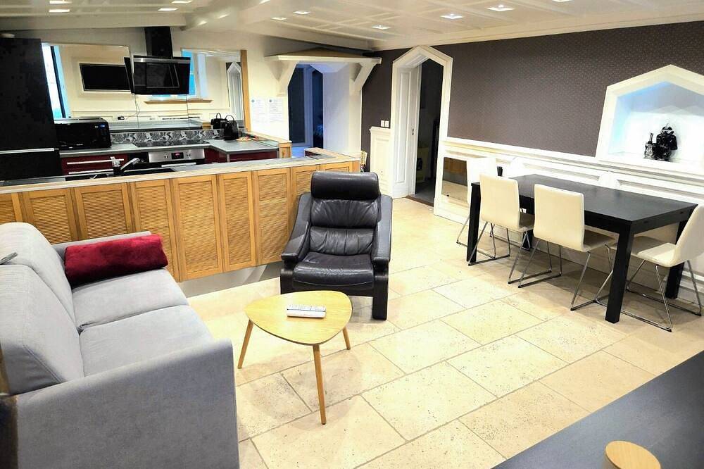 Ganze Wohnung, Modern & Spacious Apartment Hypercentre Caen in Caen, Caen und Umgebung