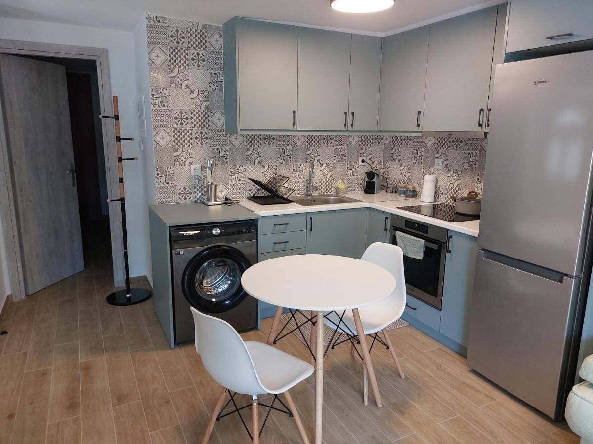 Appartement entier, Diamond Apartment in Lamia, Région de Phthiotide