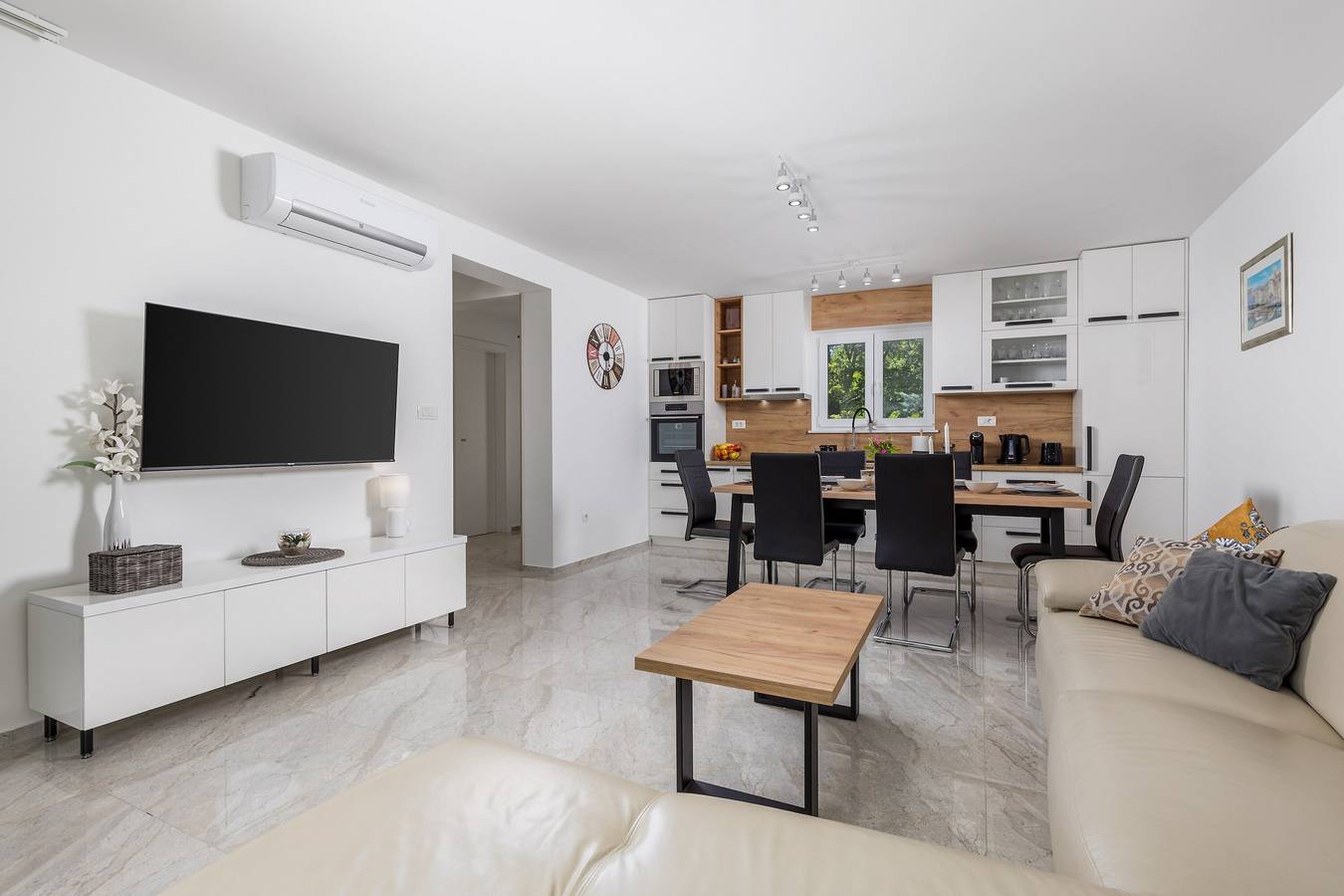 Modern Holiday House Jadranka With Pool in Pinezici, Krk