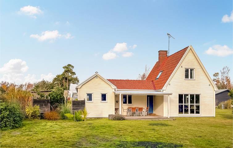 Ferienhaus für 8 Personen, mit Terrasse und Garten in Beddingestrand