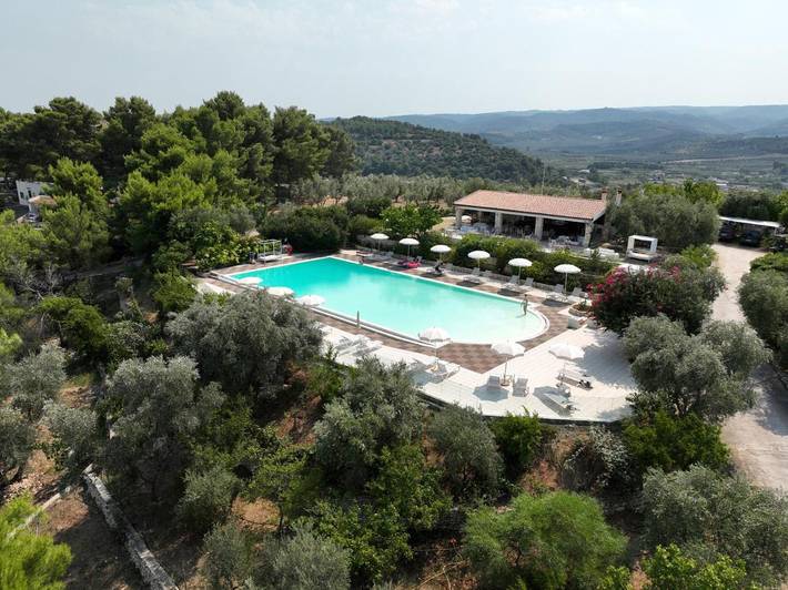 Appartamento per 3 persone, con giardino e piscina nonché panorama, con animali domestici in Molinella