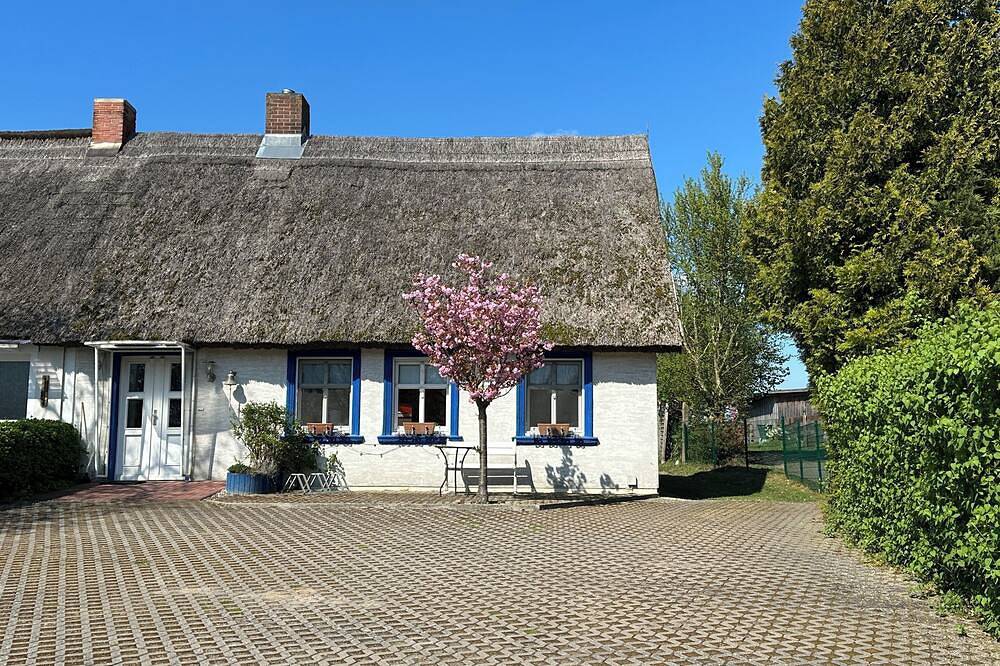 Privatunterkunft, ganzes Fischerhäuschen in Garz bei Kayser`s in Garz, Usedom