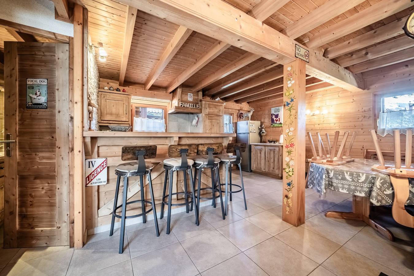 Chalet '6p Comfort - Le Bouvreuil' met bergzicht, privéterras en wifi in Verchaix, Bonneville regio