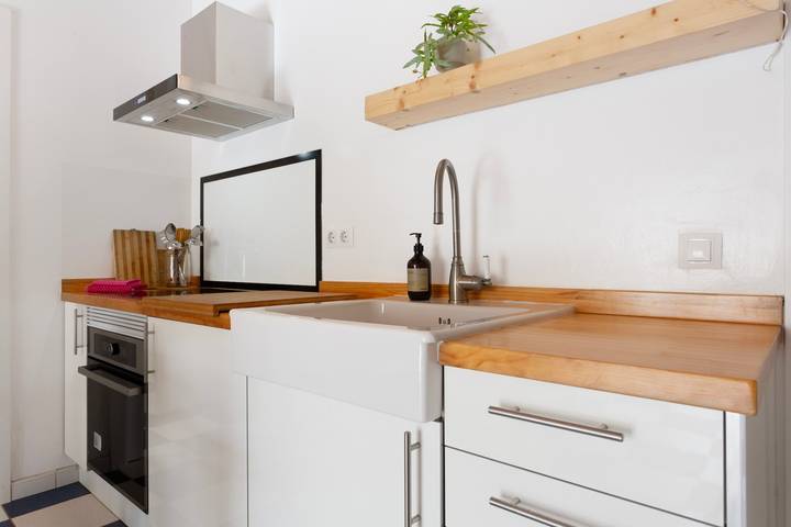 Entire studio, Vacation Studio 'Blue Oasis' with Private Terrace and Wi-Fi in Piedra Playa, La Oliva