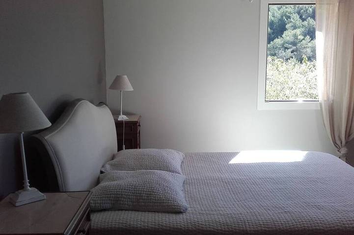 Location de vacances pour 6 personnes, avec jardin et terrasse à Castellar - 4