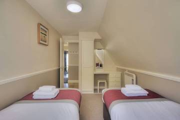 Log Cabin for 5 People in Loch Linnhe, Scotland, Photo 2