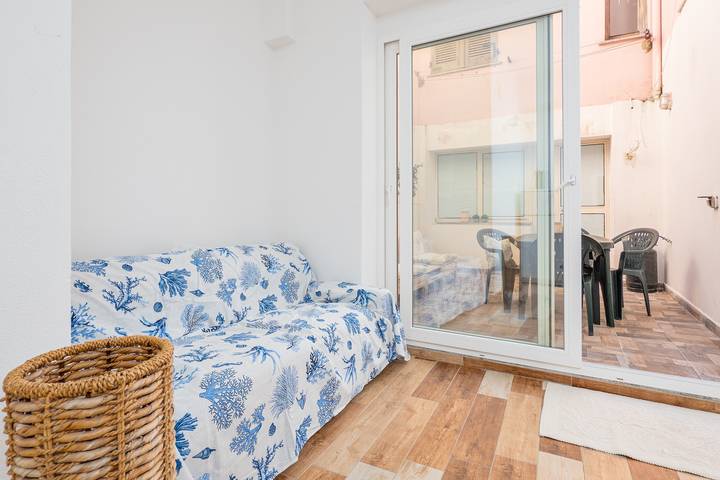 Apartamento entero, Apartamento "Valentina" con vistas al mar, balcón privado, Wi-Fi y patio privado in Santa Teresa di Gallura, Santa Teresa Gallura (Municipality)