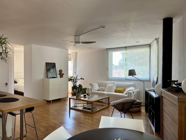 Entire holiday apartment, Loft Bouquet Alella mar i muntanya 25 min a Bcn in Alella, Maresme