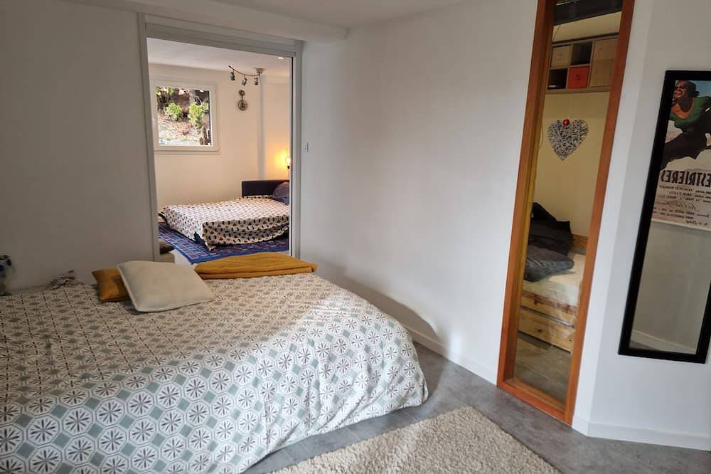 Appartement entier, Le petit appart de Pomme in Embrun, Parc national des Écrins
