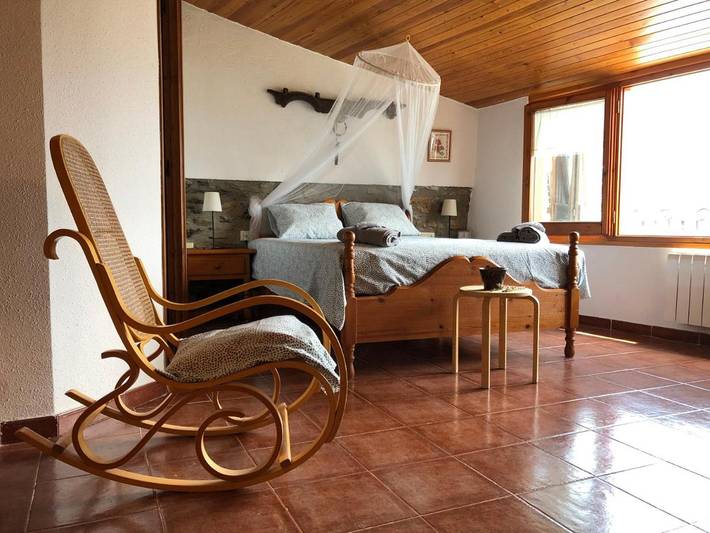 Casa rural para 11 personas, con vistas y terraza en Alto Urgel - 2