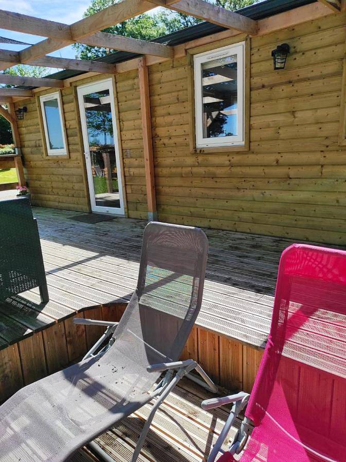 Camping pour 4 personnes, avec vue ainsi que vue sur le lac et jardin dans Haute-Vienne - 2