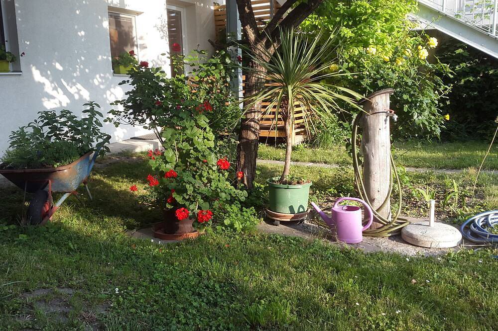 Ganze Wohnung, Wiener Apartment mit Garten (L) in Wien, Donau Niederösterreich