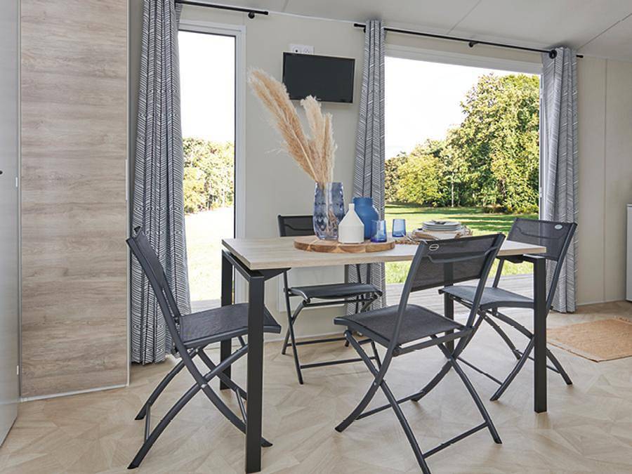 Camping Maeva Escapades de La Geres - Mobilhome 4 personas - Mobilhome Bahia 27m2 - 4 pers in Surgères, Region de Rochefort