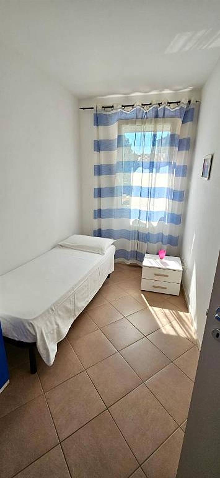 Appartement entier, Appartement 'Girasole by Villa Fiorita' à deux pas de la mer avec balcon et climatisation in Cattolica, Province de Rimini