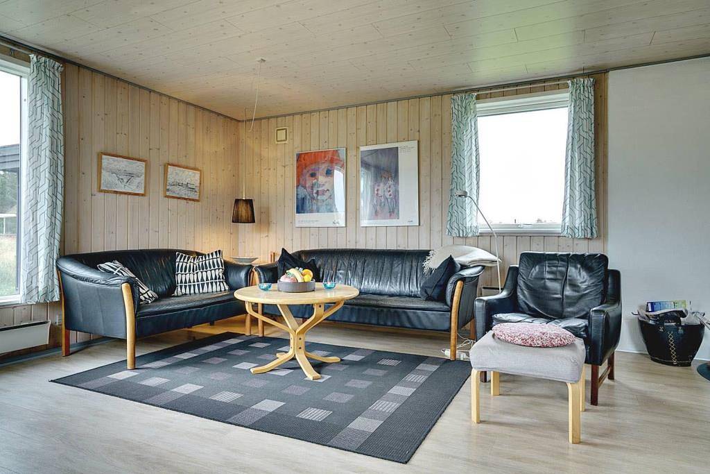 Großzügiges Ferienhaus auf einem herrlichen Naturgrundstück  in Henne, Varde