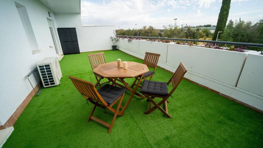 Apartamento de férias para 5 pessoas, com jardim e piscina infantil e ainda piscina and vista - 1