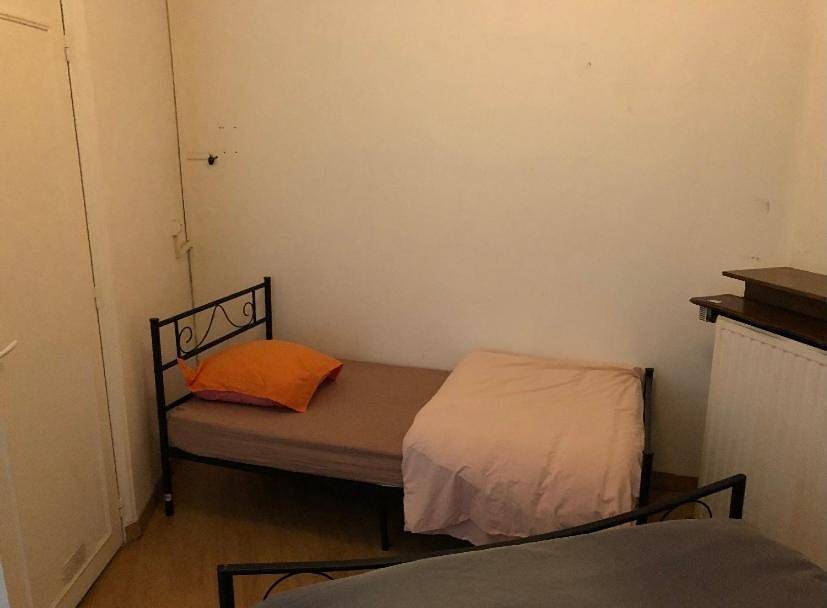 Appartement entier, One-Bedroom Apartment in Hirson, Aisne