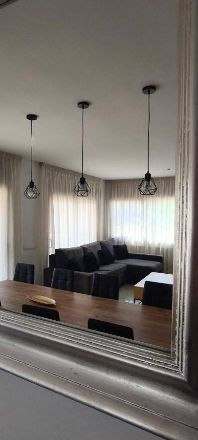 Casa rural para 14 personas, con Balcón y Terraza además de Jardín y Piscina en Cunit - 2