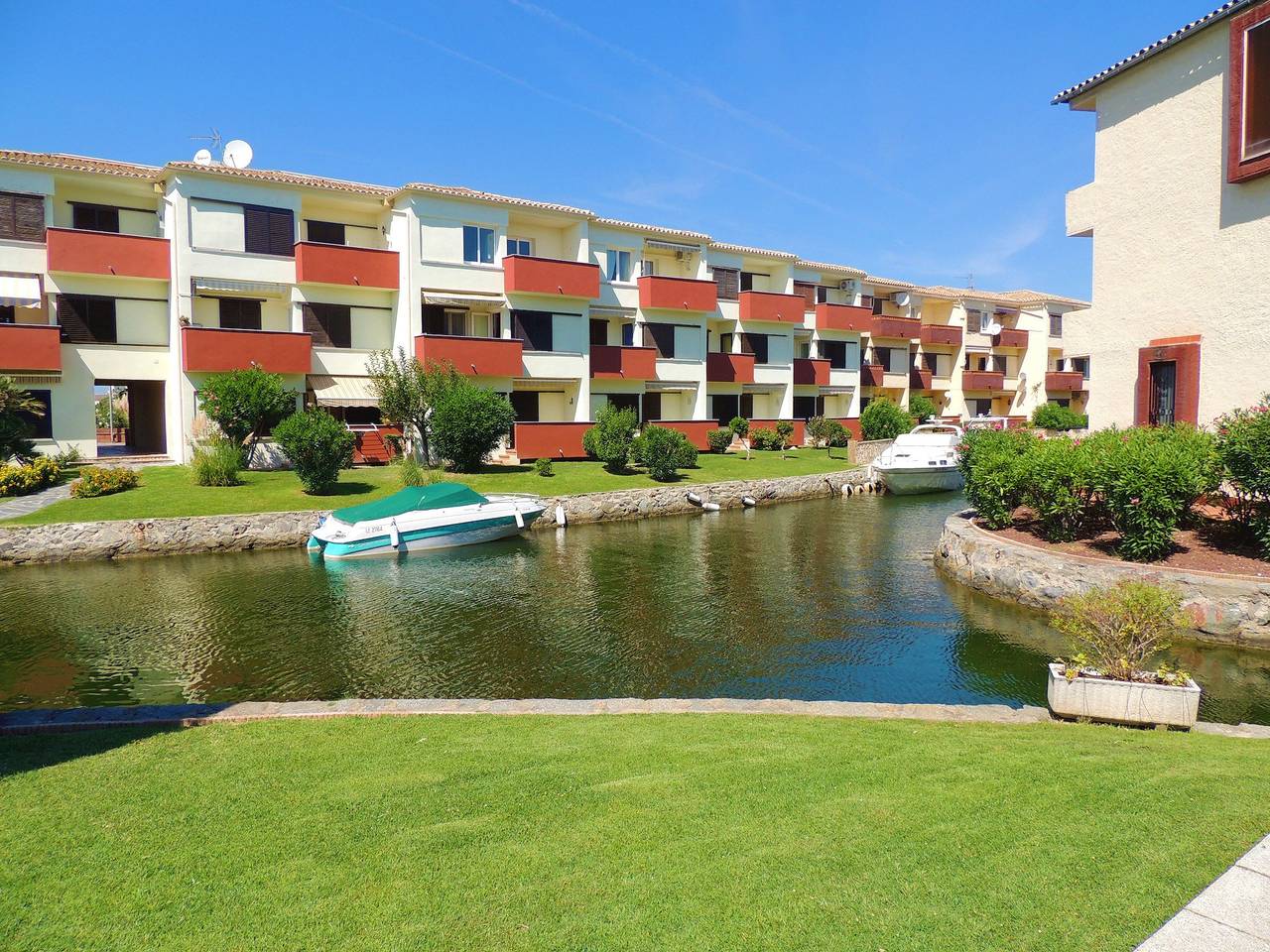 Appartement entier, Port Sotavent 2A in Empuriabrava, Haut-Ampurdan