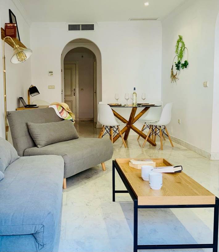Location de vacances pour 4 personnes, avec piscine et balcon/terrasse, animaux acceptés à Motril - 2