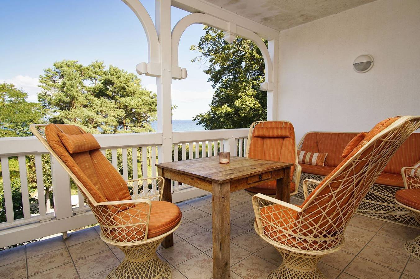 Geheel appartement, Direkt an der Strandpromenade, Balkon mit Meerblick - Aparthotel Ostsee Fewo 15 in Ostseebad Binz, Binz