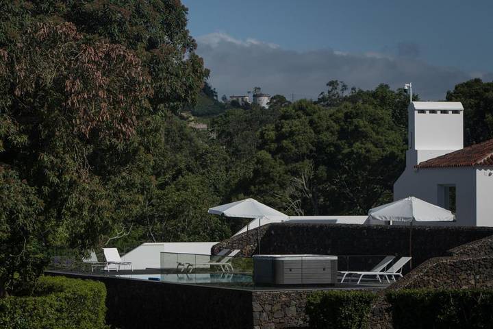 Casa rural para 2 personas, con vistas además de jardín y piscina en Azores - 3