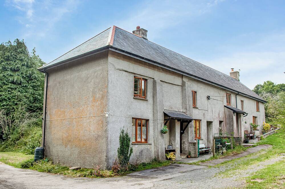 East Hook Holiday Cottages - Clover Cottage in Devon