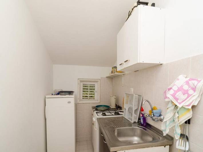 Gîte pour 4 personnes, avec balcon, adapté aux familles à Drače - 3