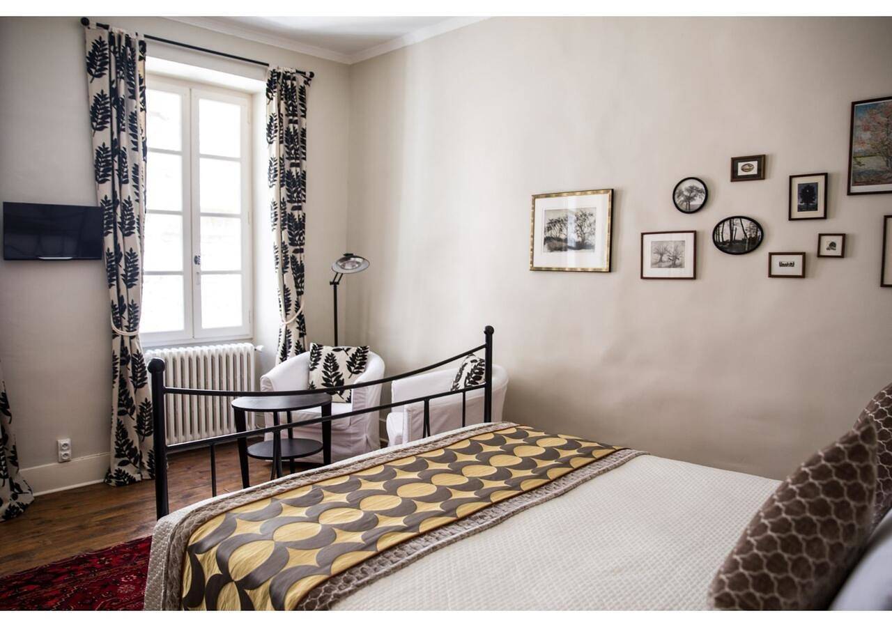 La Résidence Chambre d'Hotes in Saint-Antonin-Noble-Val, Tarn-et-Garonne