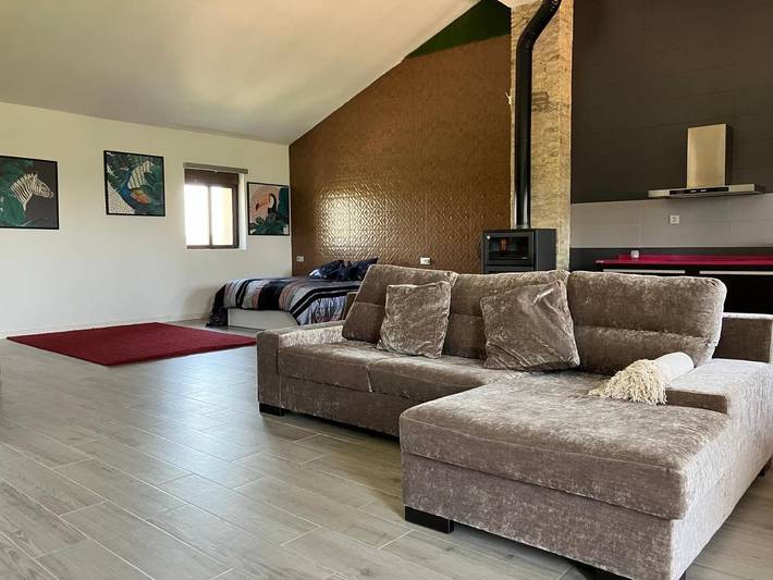 Albergue para 3 personas, con balcón, Se admiten mascotas en Provincia de Zaragoza - 3