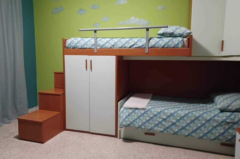 Villa in the green with swimming pool and whirlpool in Boville Ernica, Frosinone Provinz