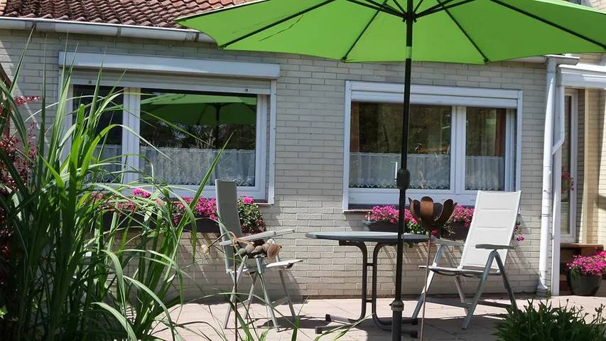 Ferienwohnung für 3 Personen, mit Garten
