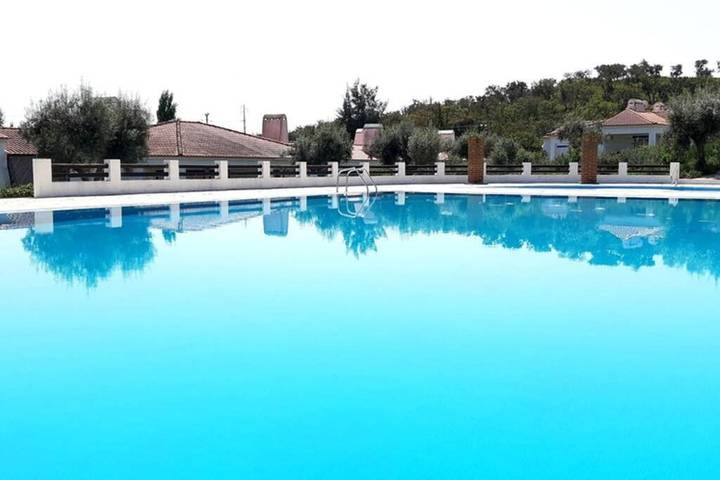 Casa rural para 8 personas, con jardín y piscina además de piscina para niños y jacuzzi en Alentejo - 3