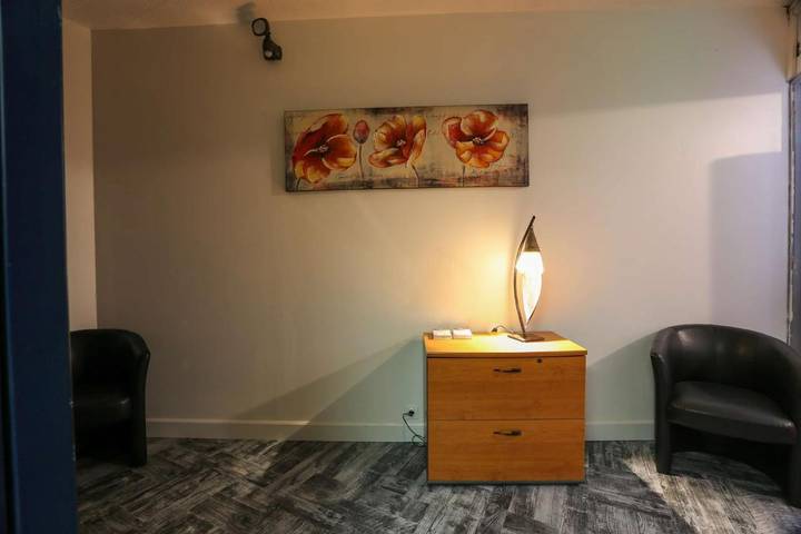 Hôtel pour 2 personnes, avec vue à Saintes - 4