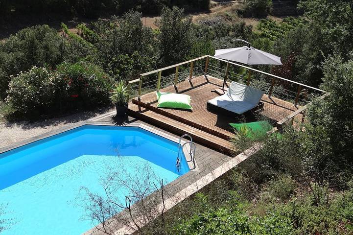 Gîte pour 2 personnes, avec Terrasse et Jardin