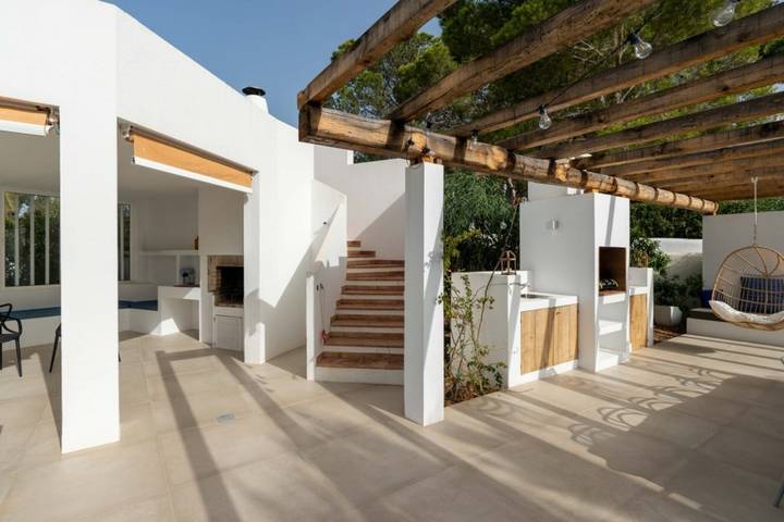 Villa „Molí“ mit Meerblick, WLAN und Klimaanlage in Cala Moli, Sant Josep de sa Talaia