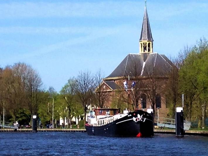 Bateau pour 2 personnes, avec terrasse et vue à Alphen-sur-le-Rhin - 2