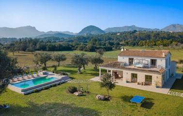 Finca in Pollença, Serra de Tramuntana für 8 