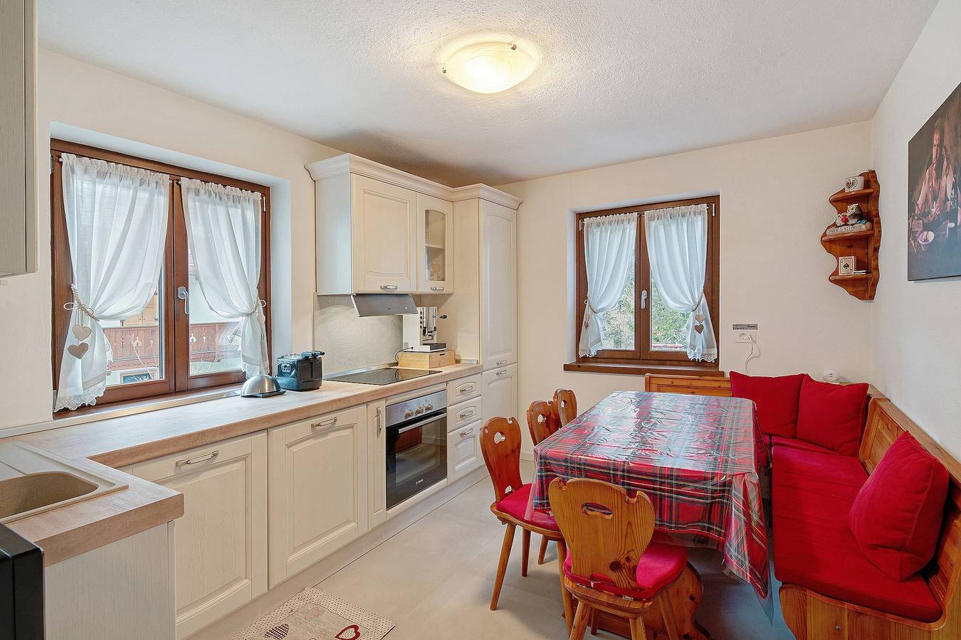 Holiday Home 'Ciasa Civetta' with Mountain View, Private Terrace and Wi-Fi in Monte Civetta, San Tomaso Agordino