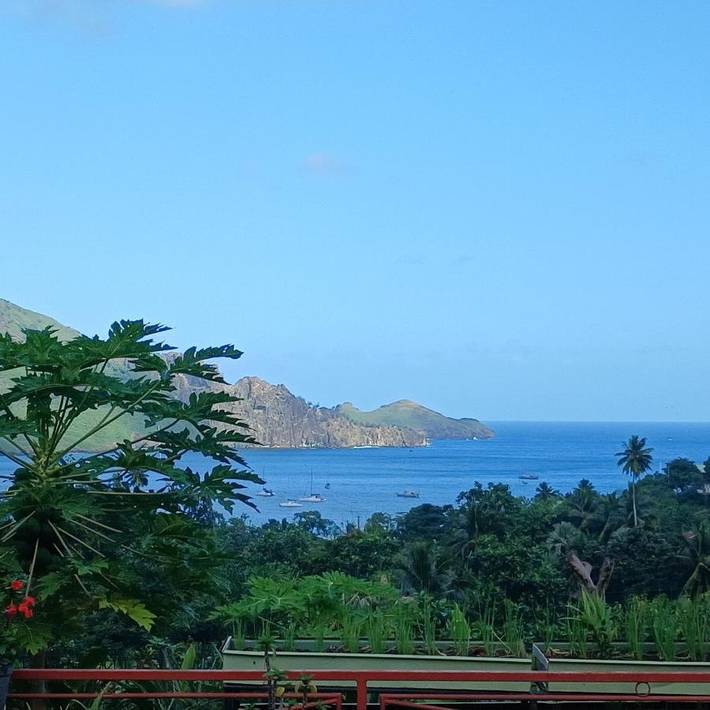 Maison d’hôte pour 2 personnes, avec terrasse ainsi que jardin et vue dans Taiohae