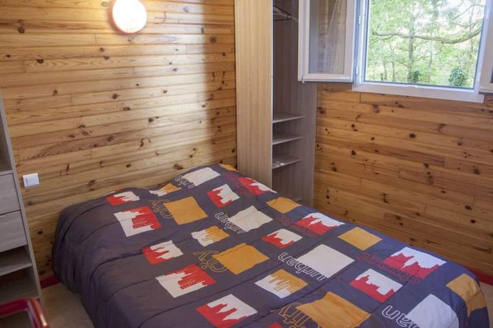 Gîte pour 4 personnes, avec piscine et terrasse à Naucelle - 3