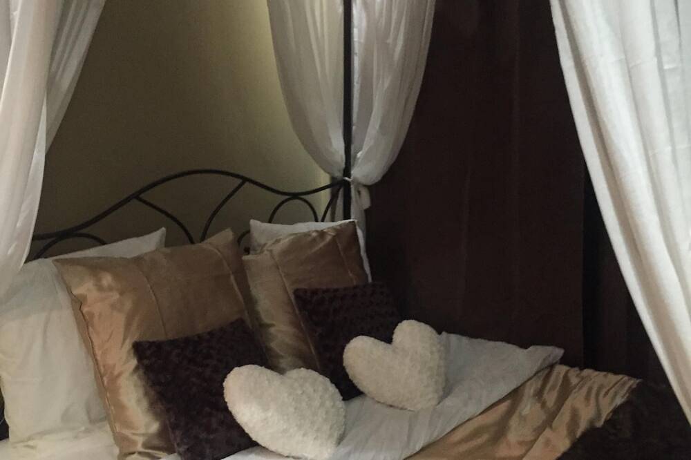 Appartement entier, Le Love Spa appartement détente romantique avec Jacuzzi,Sauna... in Lyon, Lyon et ses environs