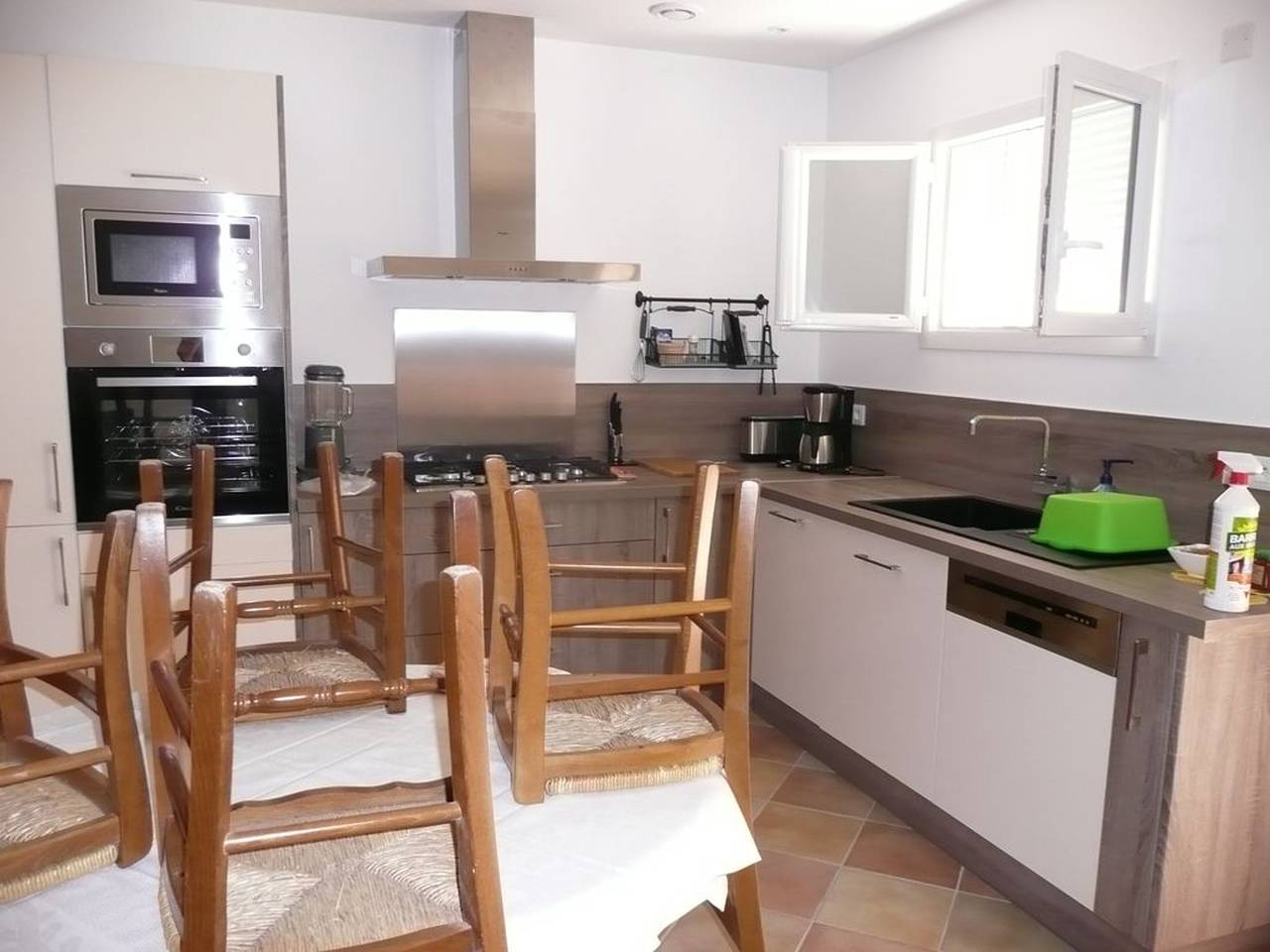 Appartement entier, Appartement charmant à Sainte Croix du Verdon avec terrasse in Sainte-Croix-du-Verdon, Parc naturel régional du Verdon