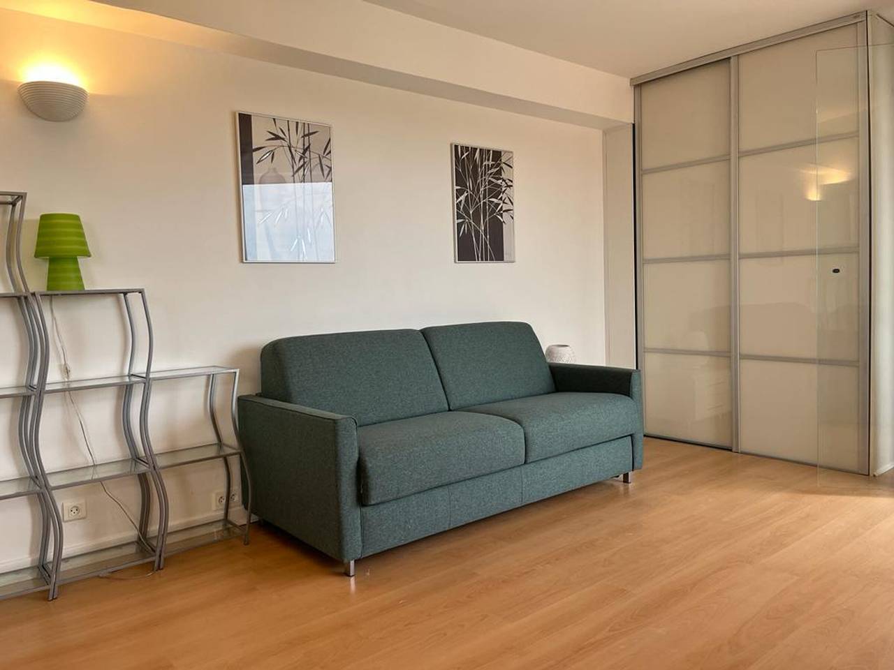 Appartement entier, Studio spacieux 40m² à Anglet : proche plage, piscine, golf, pour 4 pers avec parking et wifi in Anglet, Région de Bayonne