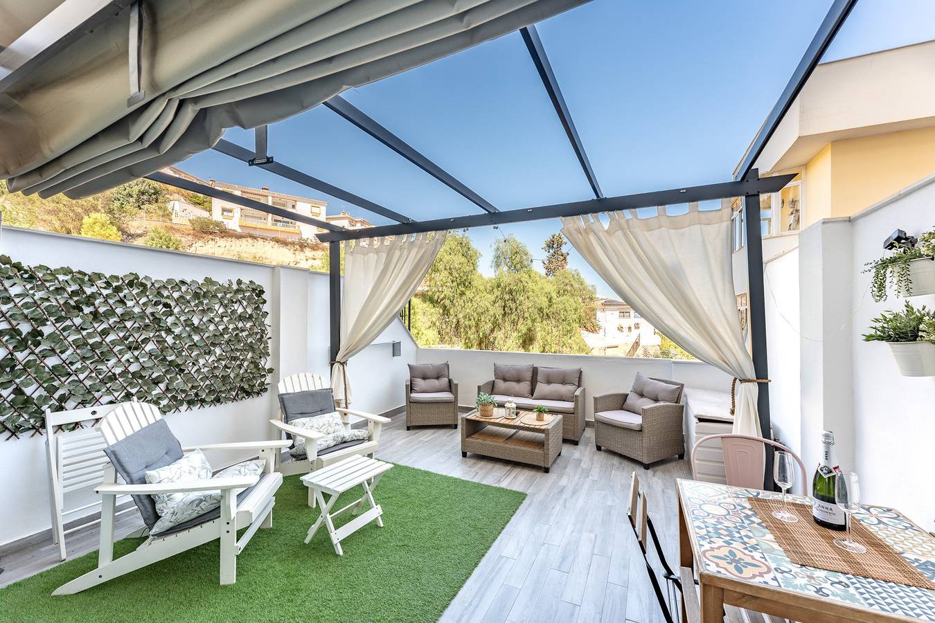 Ganze Wohnung, MalagaSuite Yucas Fuengirola in Torreblanca (Fuengirola), Fuengirola