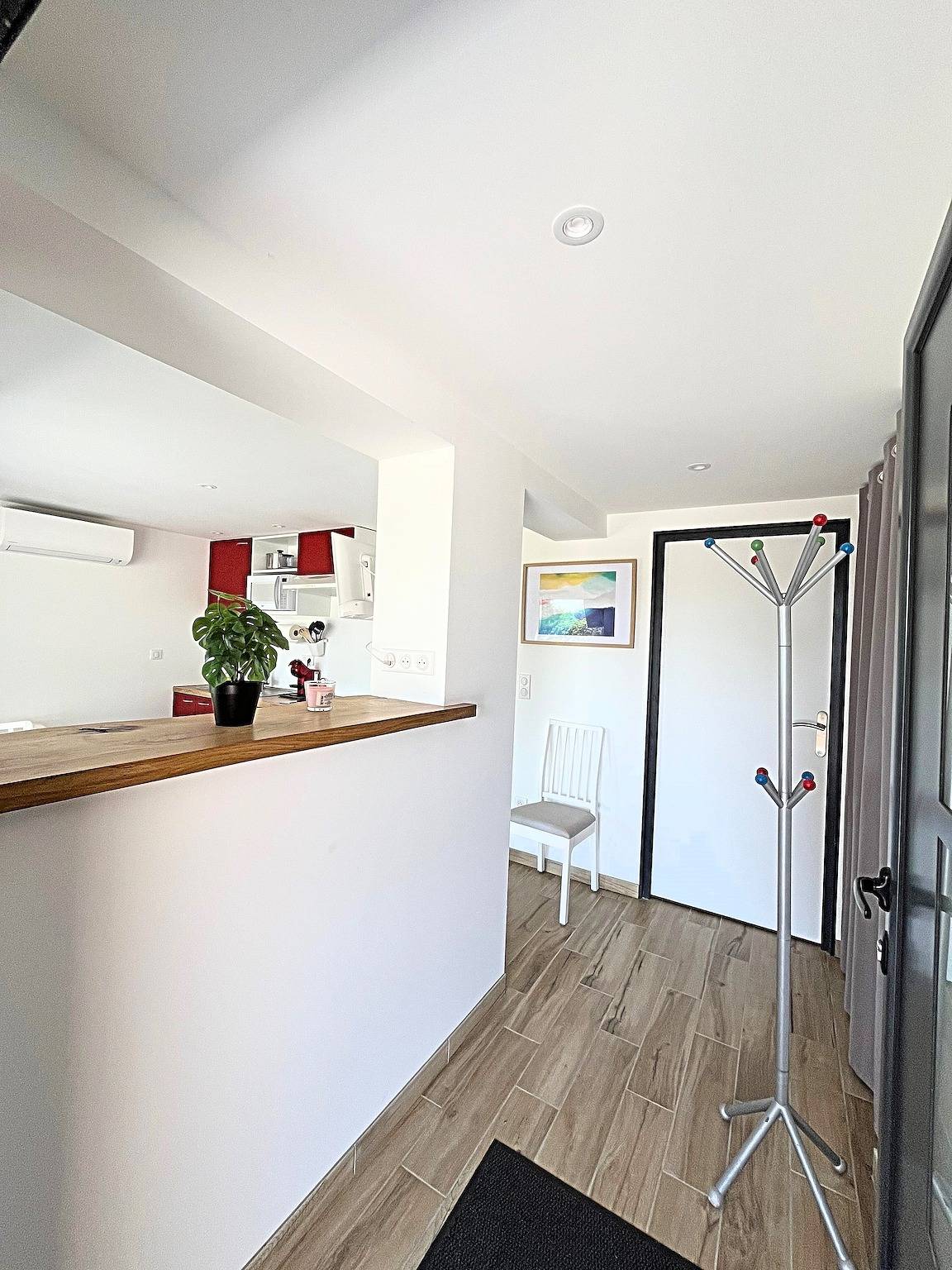 Ganze Wohnung, Apartment 'T2 Antipuyou - Garten Erdgeschoss' mit privater Terrasse, Wlan und Klimaanlage in Salies-de-Béarn, Béarn
