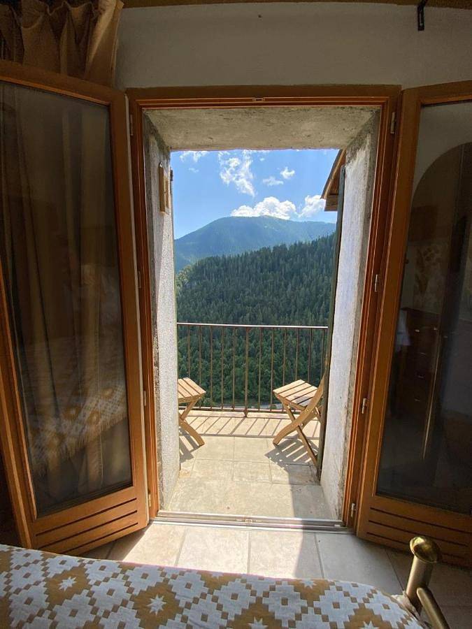 Gîte pour 2 personnes, avec balcon et vue à Roubion - 3