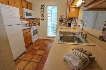 Vacation Rental for 8 Guests in North Padre Island, Corpus Christi, Picture 2