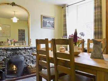 Log Cabin for 6 People in Windermere, Cumbria, Photo 3