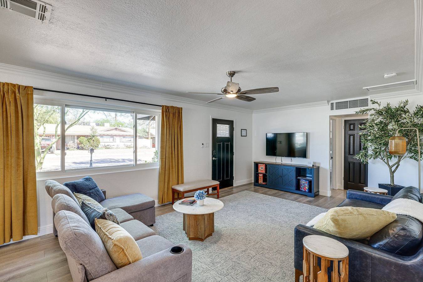 7049 E Latham Street in Scottsdale, Maricopa County